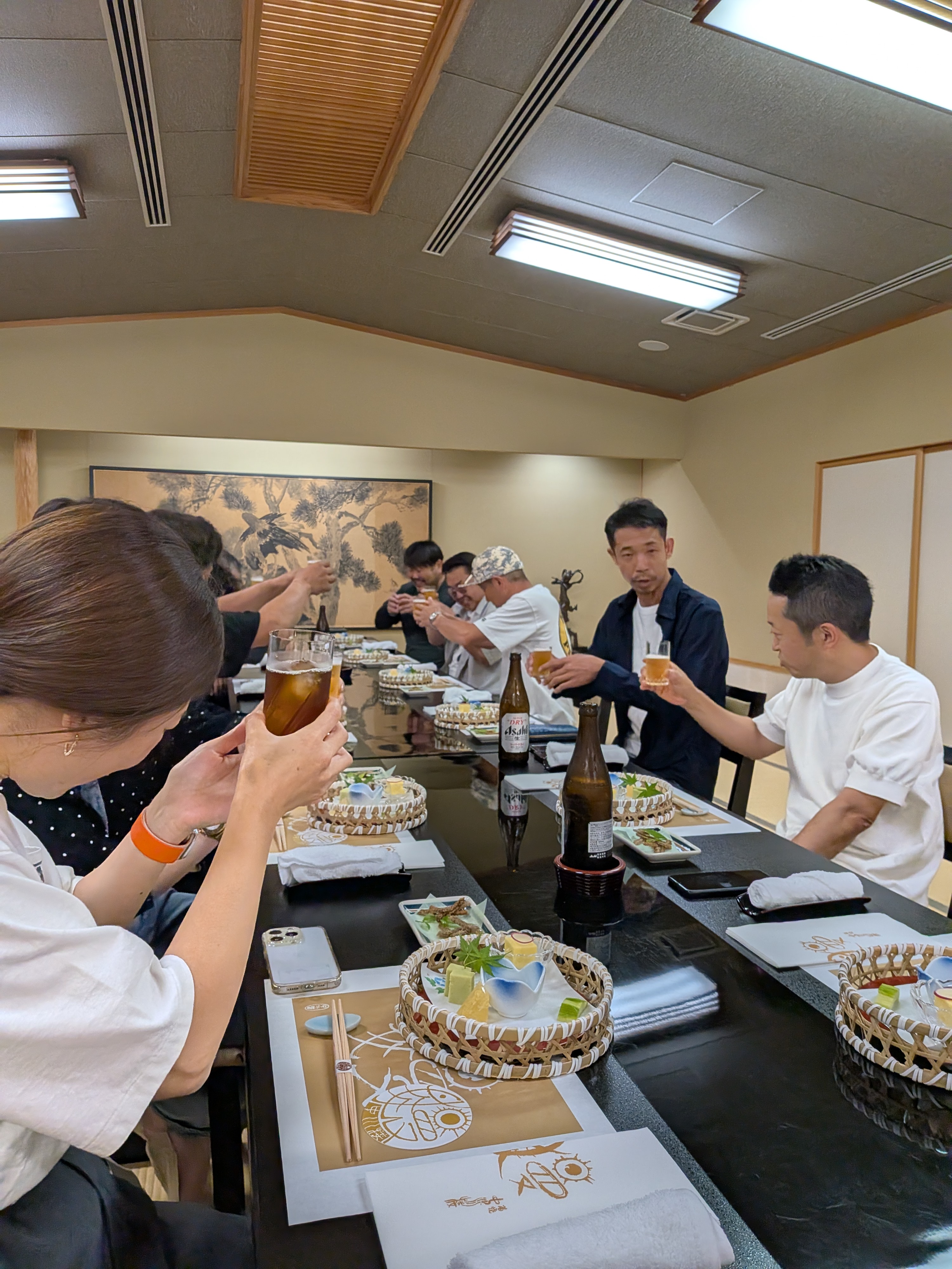スタッフみんなでうなぎをいただきました！ 画像