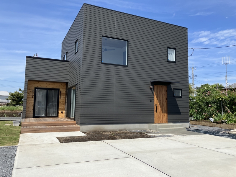 建築ギャラリー｜那珂市 | 規格住宅「ZERO-CUBE+BOX」カフェのような