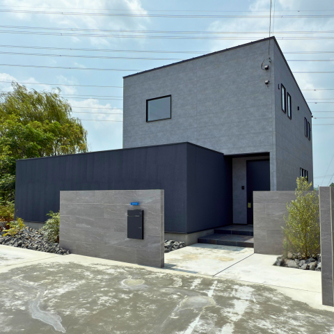 水戸市 | 注文住宅　デザイン性と暮らしやすさを両立したこだわりの一邸 アイキャッチ画像
